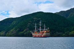 A motorised "pirate" boat for tourists